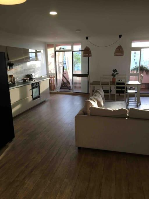 Flc - 3 Bedrooms -max 10 Guests - Gare St Charles 1,5km Hyper Center * Marseille